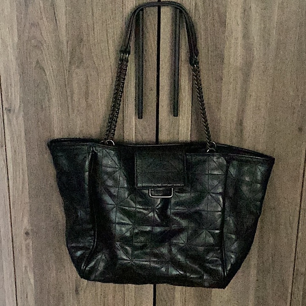 ZARA SOFT BLACK FAUX LEATHER AND SILVER METAL CHAIN SHOULDER TOTE BAG